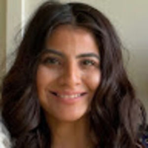 Meet your Posher, Cassandra